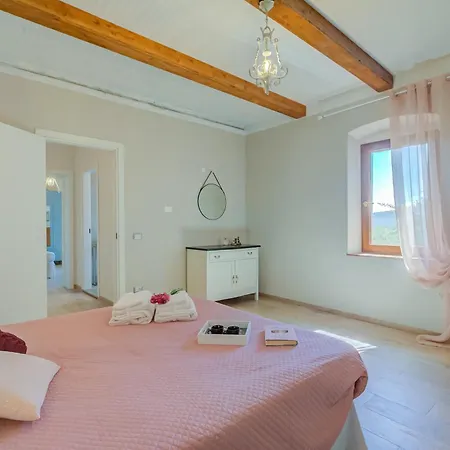 Tuscan S Margherita Private Outdoor - Happy Holiday home *