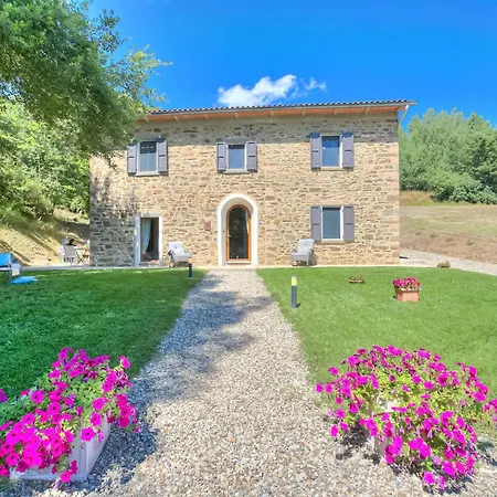 Holiday home Tuscan S Margherita Private Outdoor - Happy