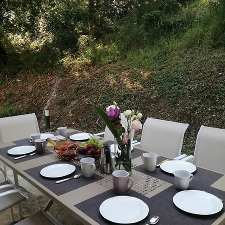 Casale Santa Margherita شقة Bucine
